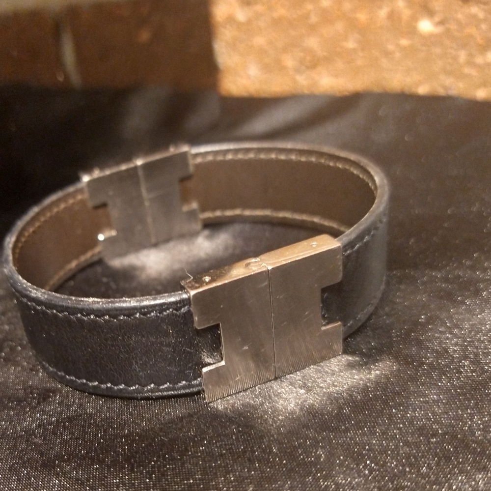 Vintage Hermes reversible leather slide bracelet - Picture 4 of 10